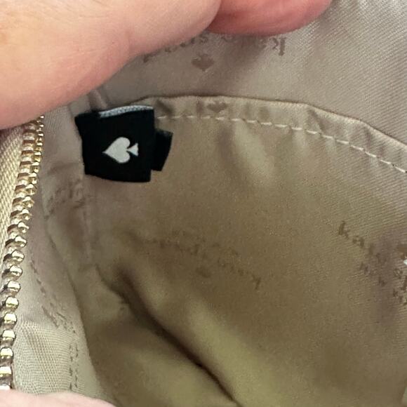 Bundle! Kate Spade Crossbody Set & Kitchen Towels Choice of 2 See Details Below - Picture 8 of 17